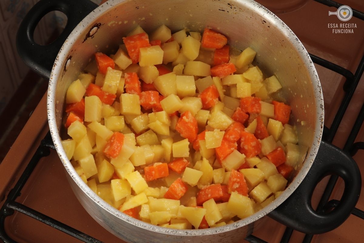 Sopa De Batata E Cenoura Essa Receita Funciona 1211