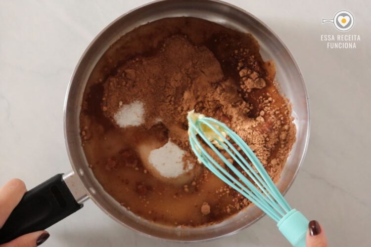 Calda De Chocolate Para Bolo Essa Receita Funciona